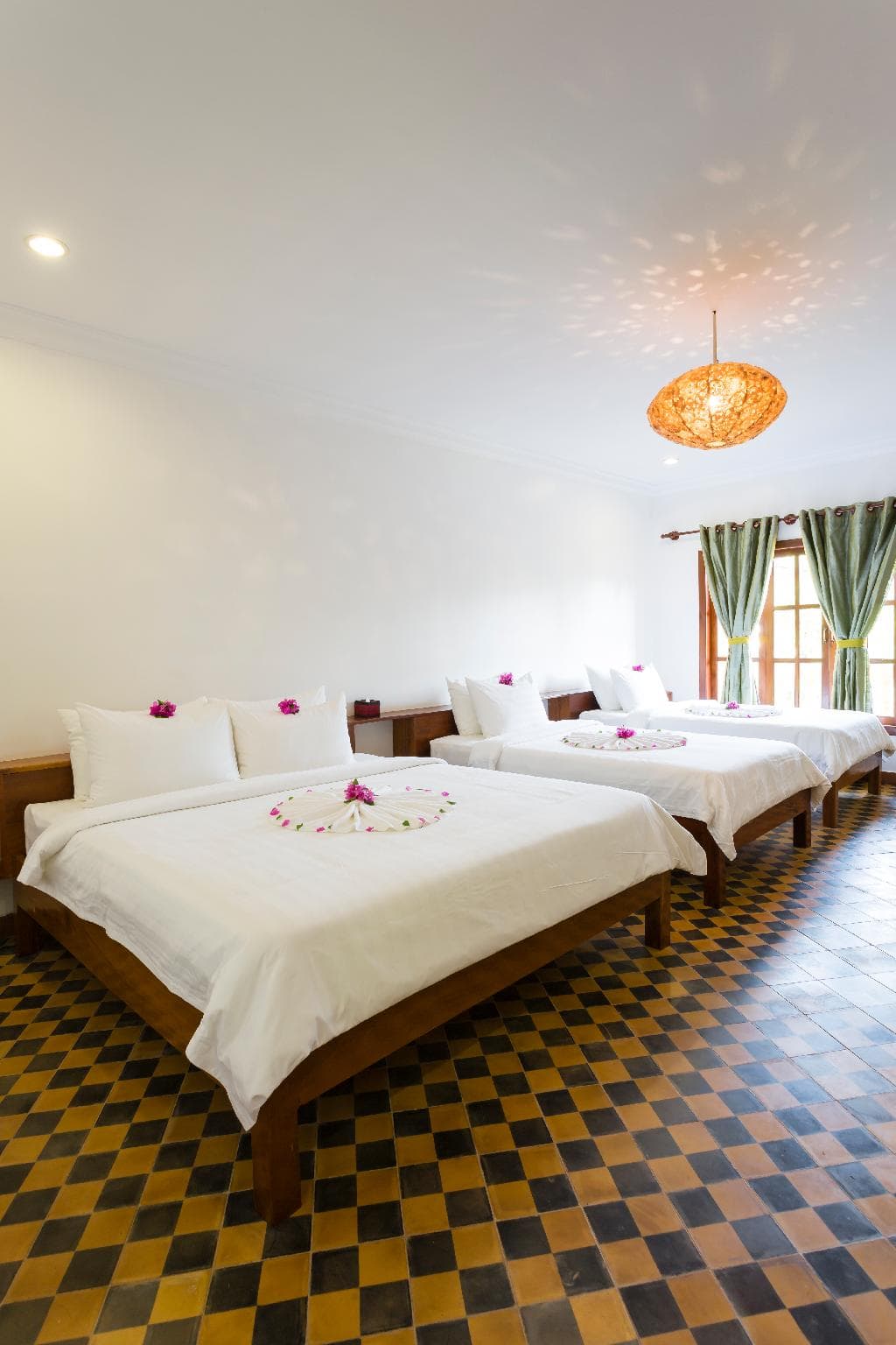 Deluxe Family Room