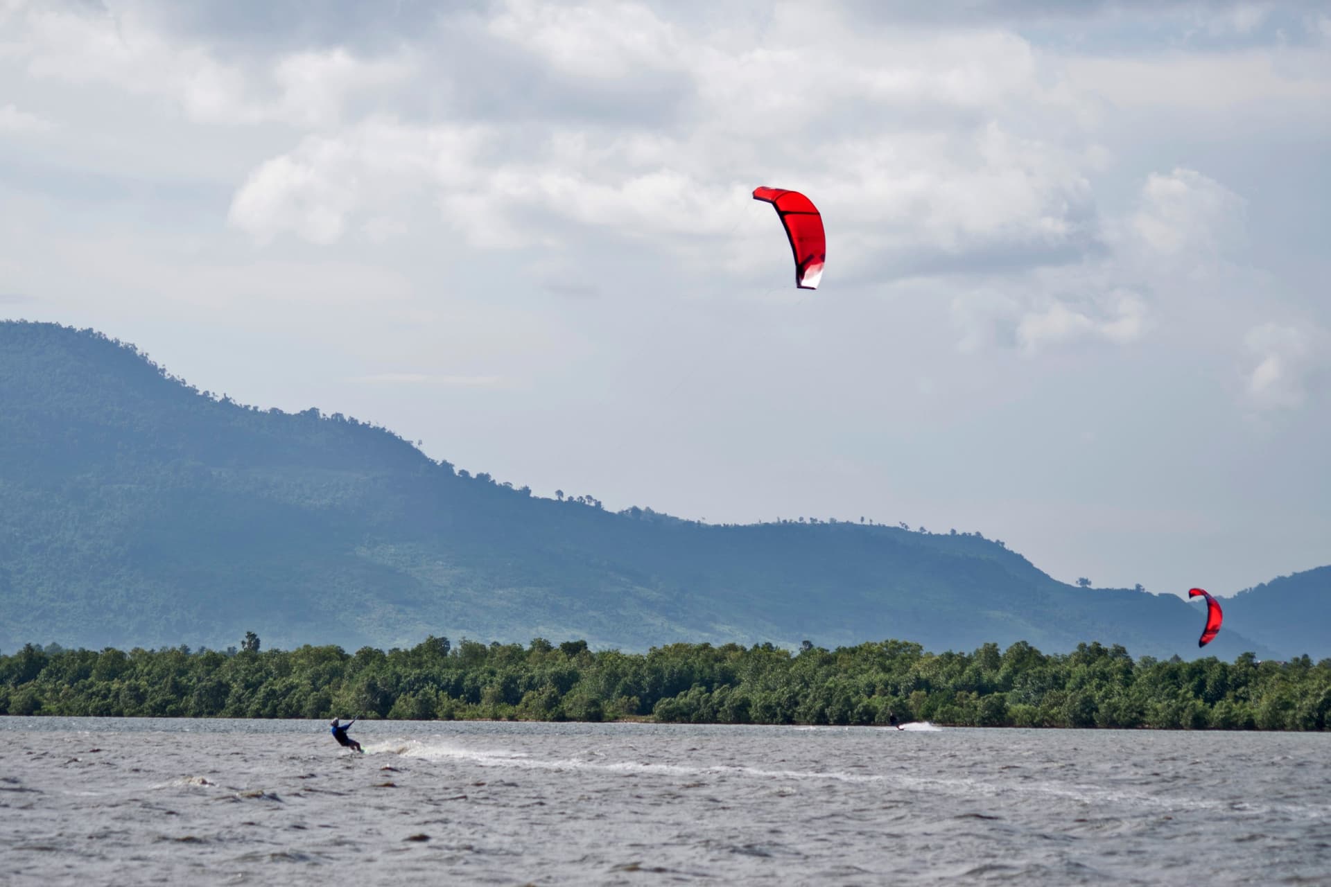 Learning to Kitesurf in Cambodia is Possible!
